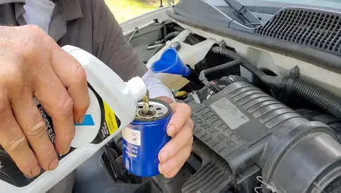 How to Fill the Oil Filter with Oil: Installing Process