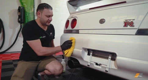 How to Remove Exhaust Paint: Steps to Take