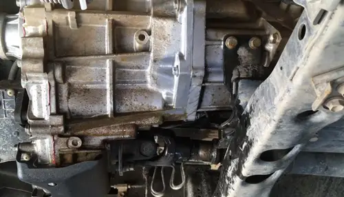 How to Fix a Leaking Oil Pan Gasket in a Vehicle: Steps to Follow