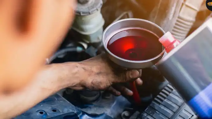 Can I use motor oil as transmission fluid